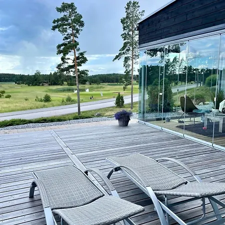 Tyylikaes Lomahuoneisto Kultarannassa